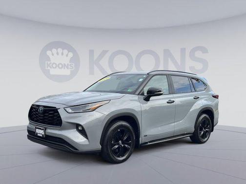 2024 Toyota Highlander Hybrid XLE