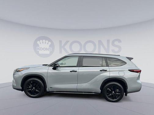 2024 Toyota Highlander Hybrid XLE