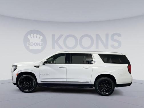 2022 GMC Yukon XL SLT