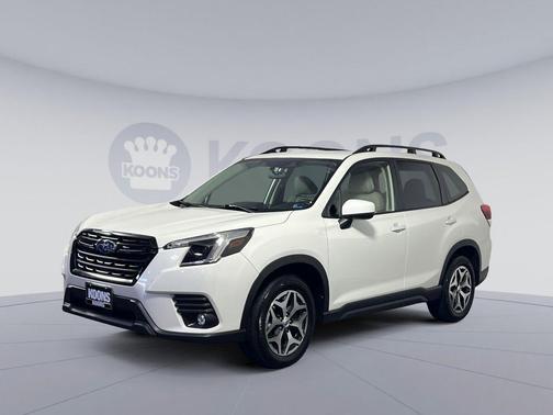 Crystal White Pearl 2024 Subaru Forester Premium