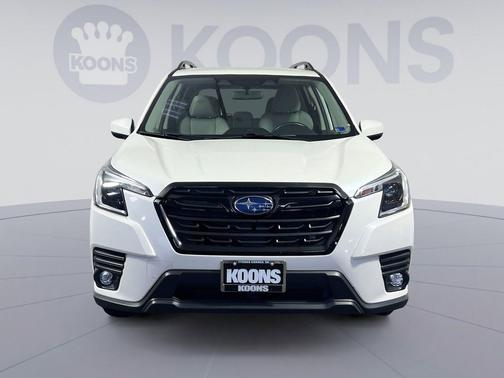 Crystal White Pearl 2024 Subaru Forester Premium