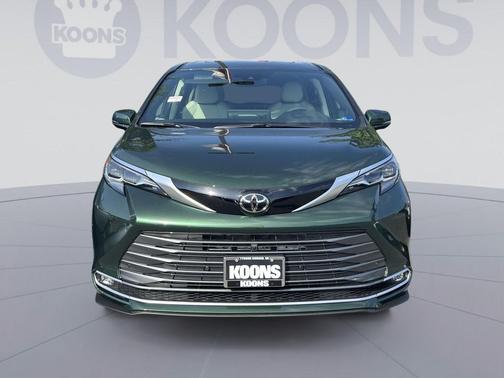 Cypress 2026 Toyota Sienna Platinum