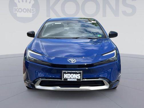 2025 Toyota Prius L