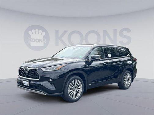 2025 Toyota Highlander Hybrid Platinum