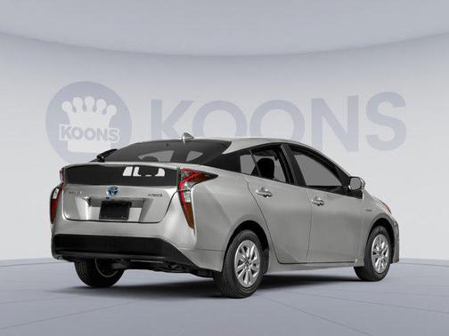 2018 Toyota Prius Three