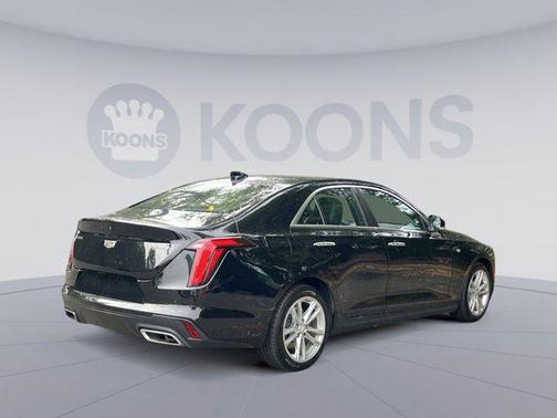 2022 Cadillac CT4 Luxury