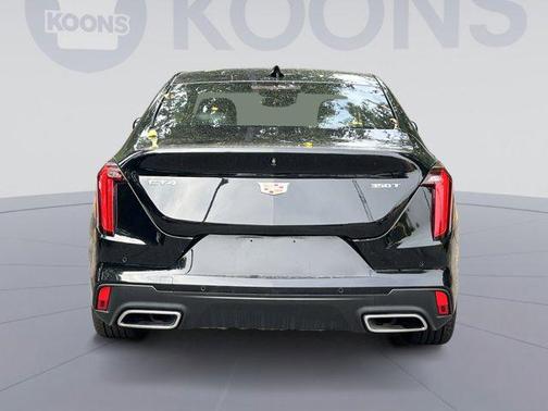 2022 Cadillac CT4 Luxury