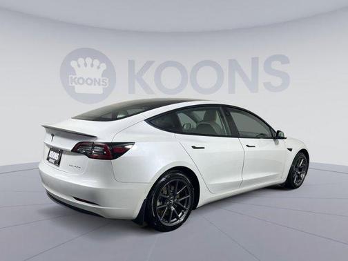 2021 Tesla Model 3 Long Range