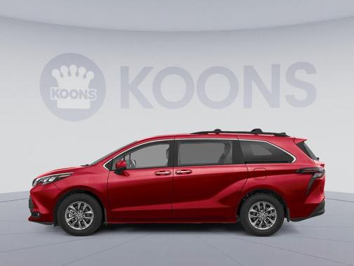 Ruby Flare Pearl 2026 Toyota Sienna XLE
