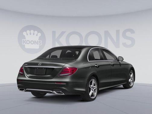 2017 Mercedes-Benz E-Class 4MATIC