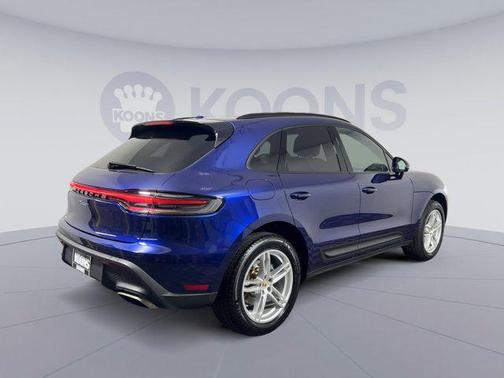 2024 Porsche Macan Base