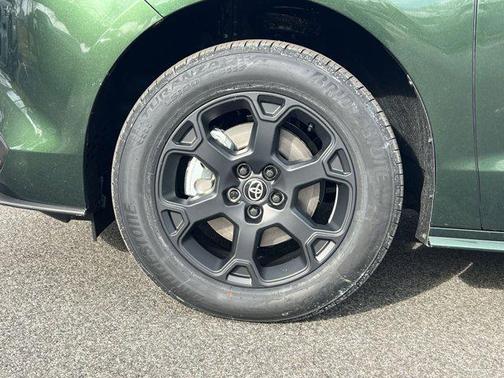 2026 Toyota Sienna Woodland Edition