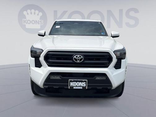 Ice Cap 2026 Toyota Tacoma SR5