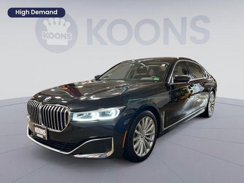 2022 BMW 740 i xDrive
