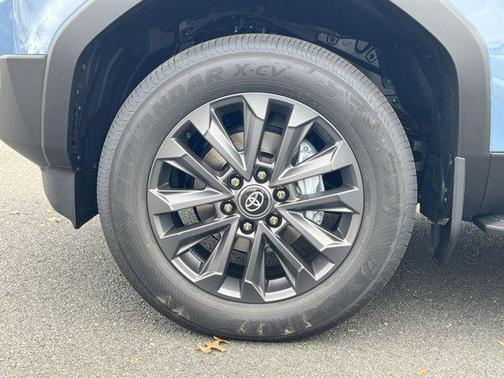 2026 Toyota Land Cruiser Base