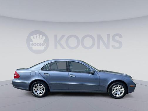 Black 2005 Mercedes-Benz E-Class 4MATIC