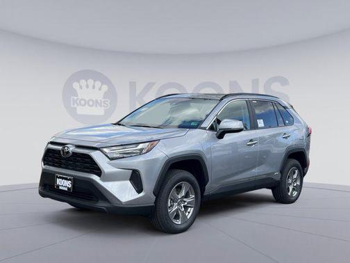 2025 Toyota RAV4 Hybrid XLE