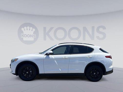 2022 Alfa Romeo Stelvio Sprint