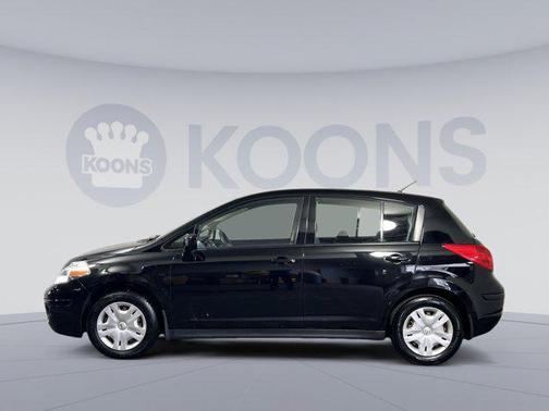 2011 Nissan Versa 1.8 S