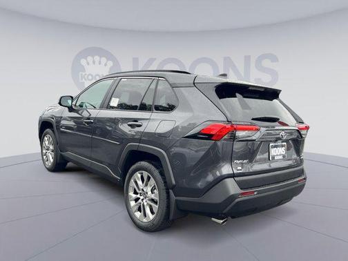 2025 Toyota RAV4 XLE Premium