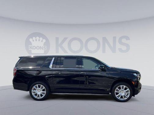 2023 Chevrolet Suburban 4WD High Country