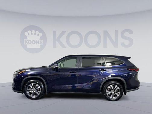 2024 Toyota Highlander XLE