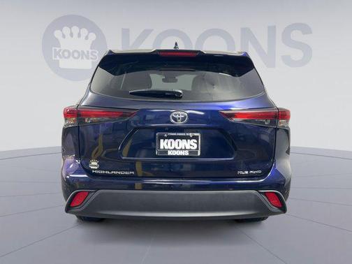 2024 Toyota Highlander XLE