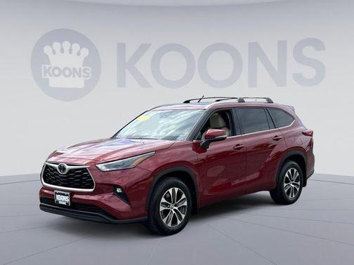 2022 Toyota Highlander XLE
