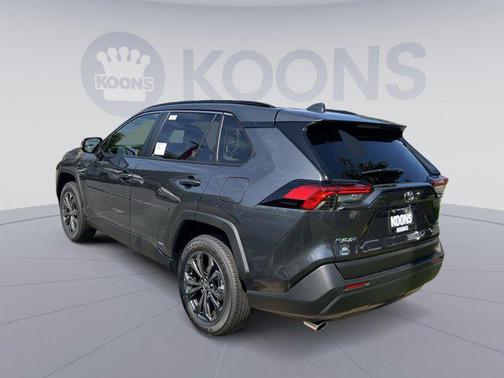 2025 Toyota RAV4 Hybrid XLE Premium