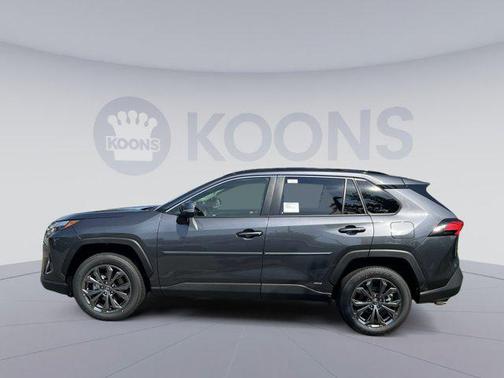 2025 Toyota RAV4 Hybrid XLE Premium