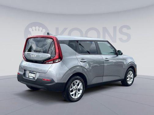 2022 Kia Soul LX
