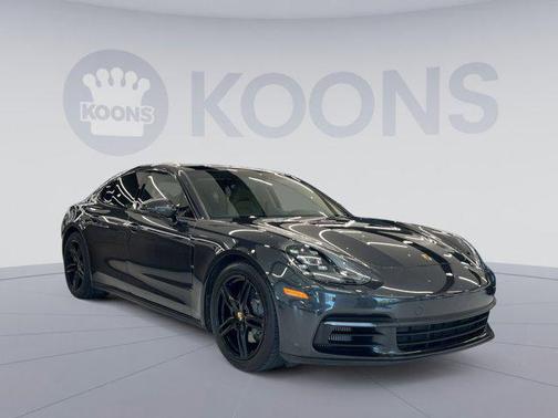 Volcano Grey Metallic 2018 Porsche Panamera 4S