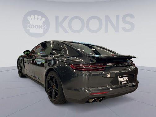 Volcano Grey Metallic 2018 Porsche Panamera 4S