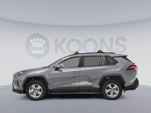 2025 Toyota RAV4 Hybrid XLE Premium