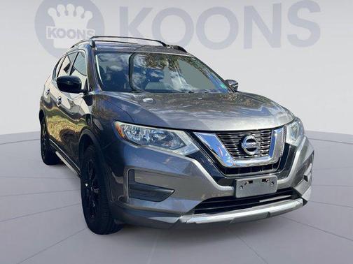 2017 Nissan Rogue SV