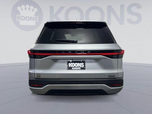 2026 Lexus TX 550h+ Luxury