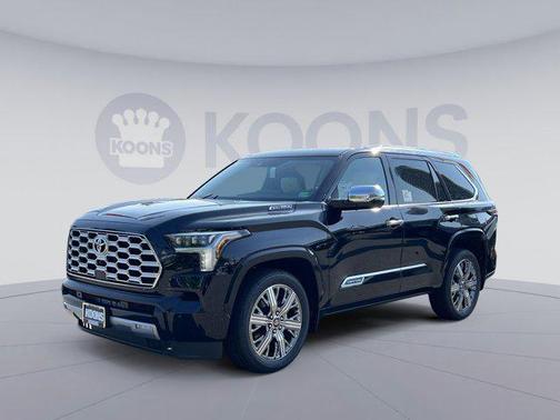 2025 Toyota Sequoia Base