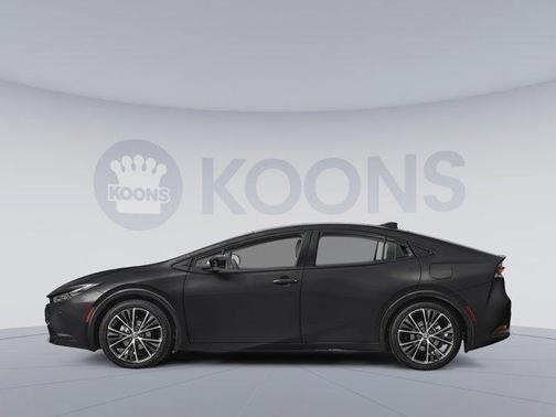 2025 Toyota Prius XLE