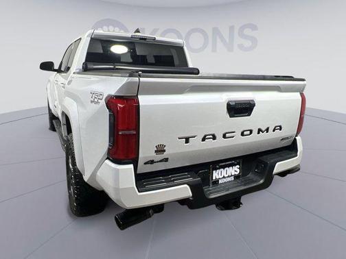 2024 Toyota Tacoma Hybrid TRD Sport