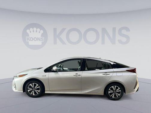 2017 Toyota Prius Prime Plus
