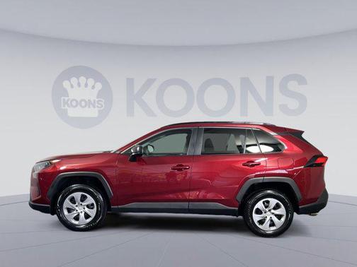 2020 Toyota RAV4 LE