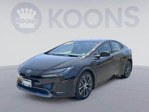 2024 Toyota Prius XLE