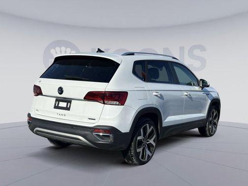2022 Volkswagen Taos 1.5T SEL