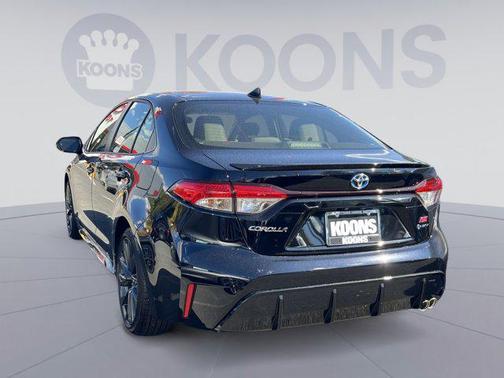 2025 Toyota Corolla Hybrid SE