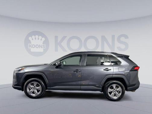 2025 Toyota RAV4 Hybrid LE