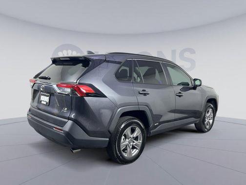 2025 Toyota RAV4 Hybrid LE