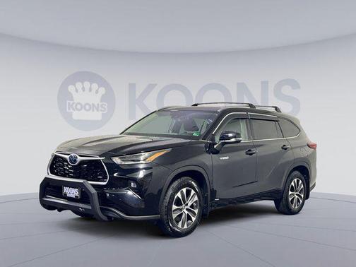 2021 Toyota Highlander Hybrid XLE
