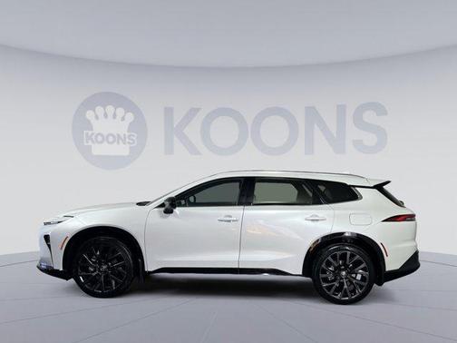 2025 Toyota Crown Signia Limited