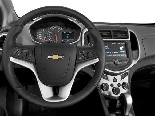 Nightfall Gray Metallic 2018 Chevrolet Sonic LT