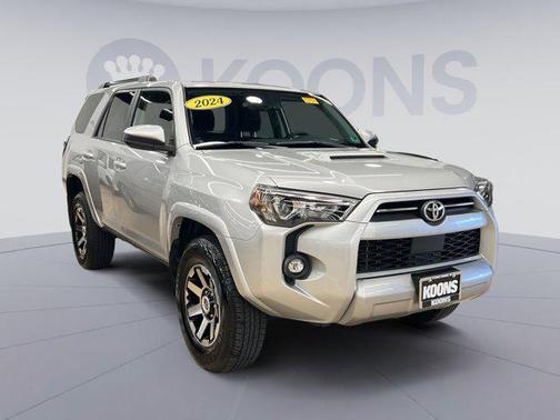 2024 Toyota 4Runner TRD Off Road